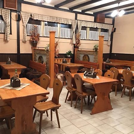 Апартаменты Rebel House Фридлант-над-Остравици Экстерьер фото